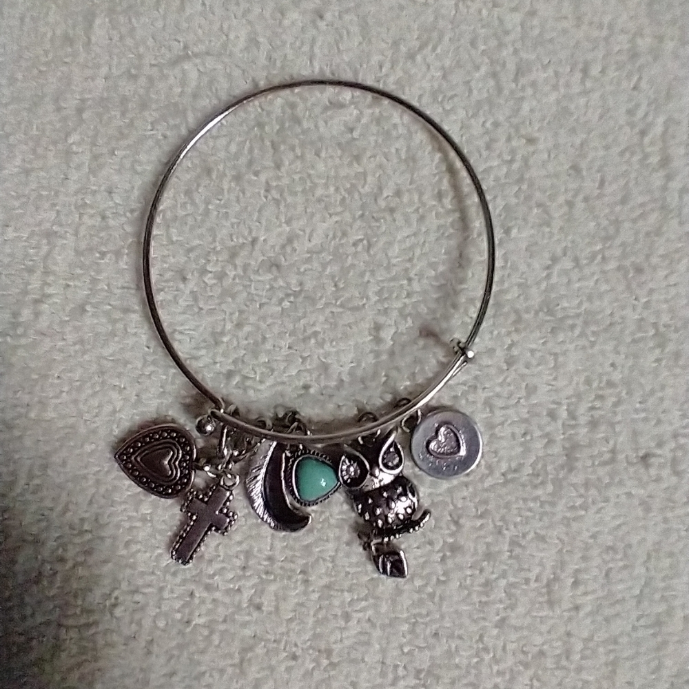 Silvertone wisdom owl faux turquoise feather heart cross charm bracelet